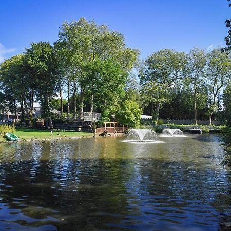 Domaine De La Palombe Pensionat Villiers-Fossard Exteriör bild